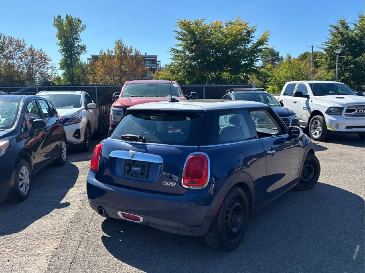 2016 MINI Cooper Hardtop 2 Door * NO ACCIDENTS * LOW KM COOPER Photo3