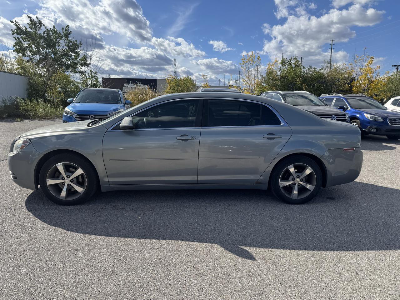 2009 Chevrolet Malibu 2LT Photo