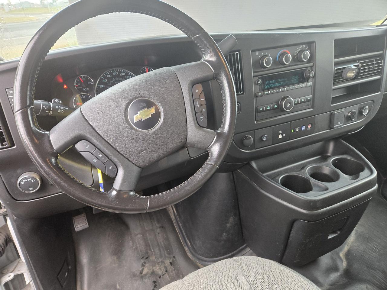 2023 Chevrolet Express Commercial Cutaway  Photo