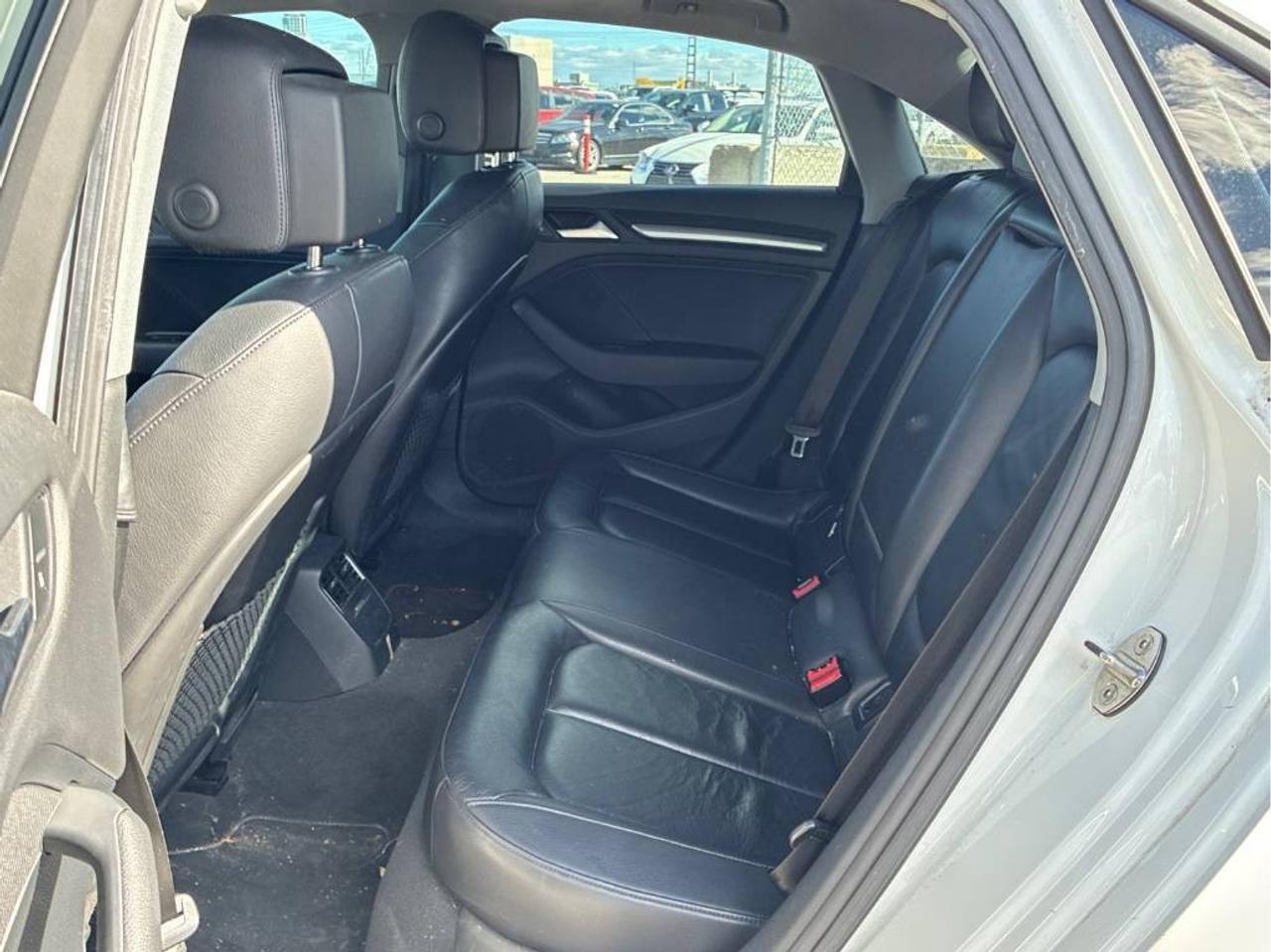 2018 Audi A3 2.0T Komfort AWD | Leather | Sunroof | Heated Seats Photo