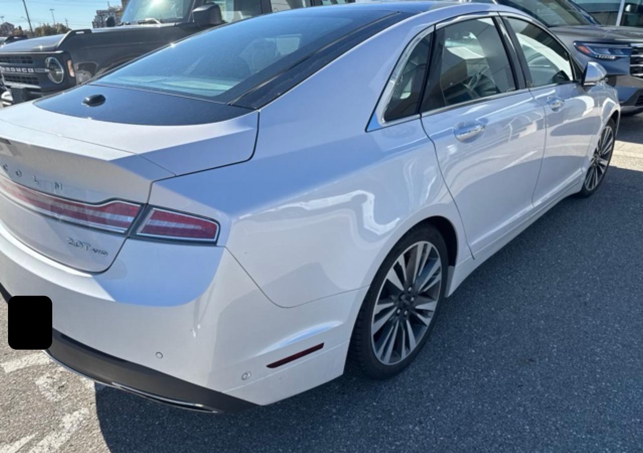 2017 Lincoln MKZ Reserve 300A|PREM LTHR BKT STS|PANORAMIC ROOF|TECH PK|19" WHLS|PLATINUM WHT Photo