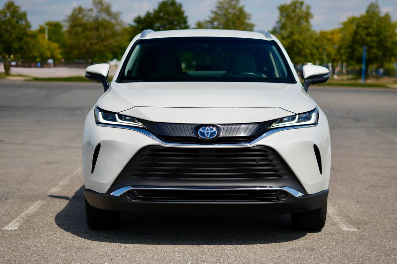 2022 Toyota Venza XLE Photo