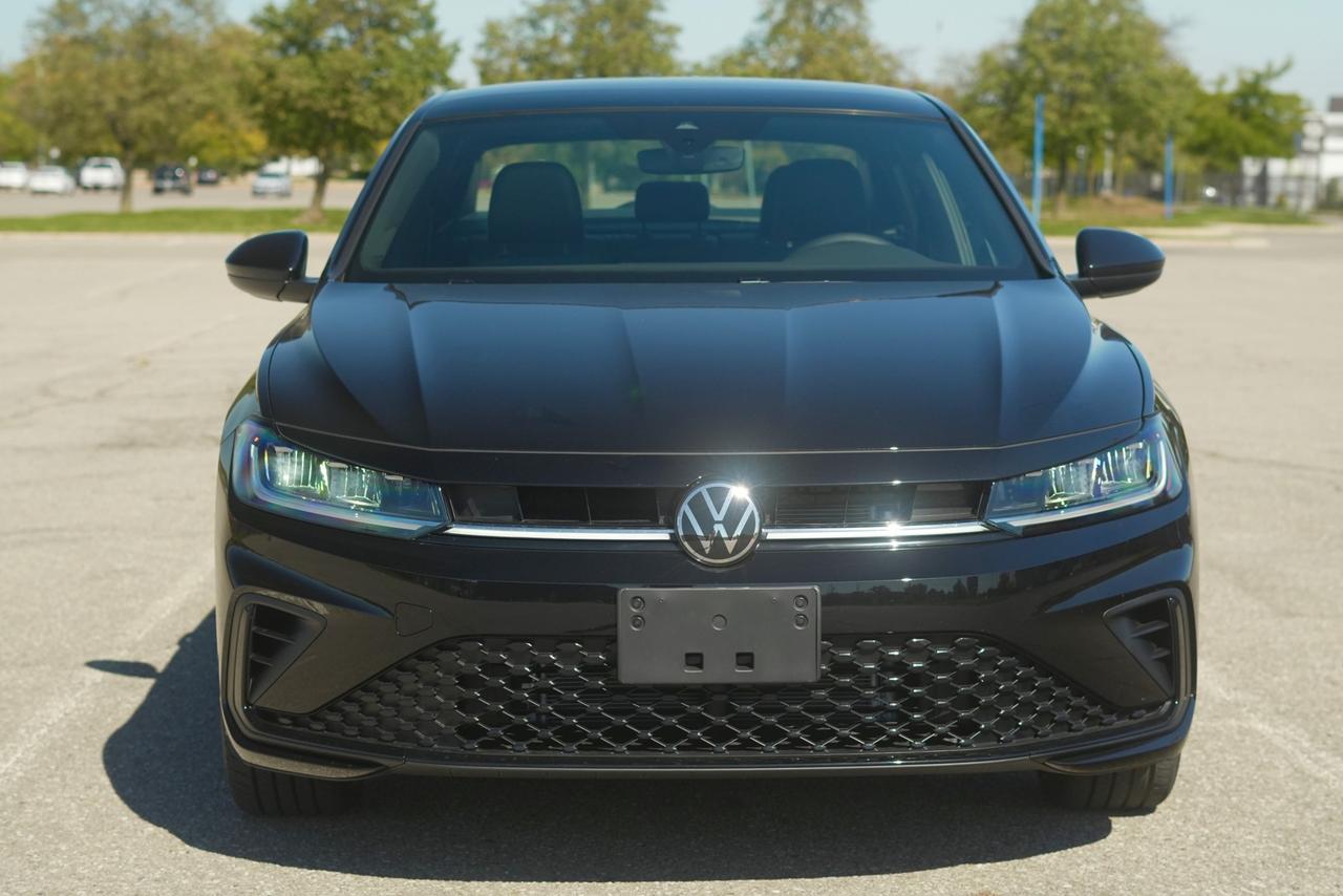 2026 Volkswagen Jetta Comfortline sports Photo