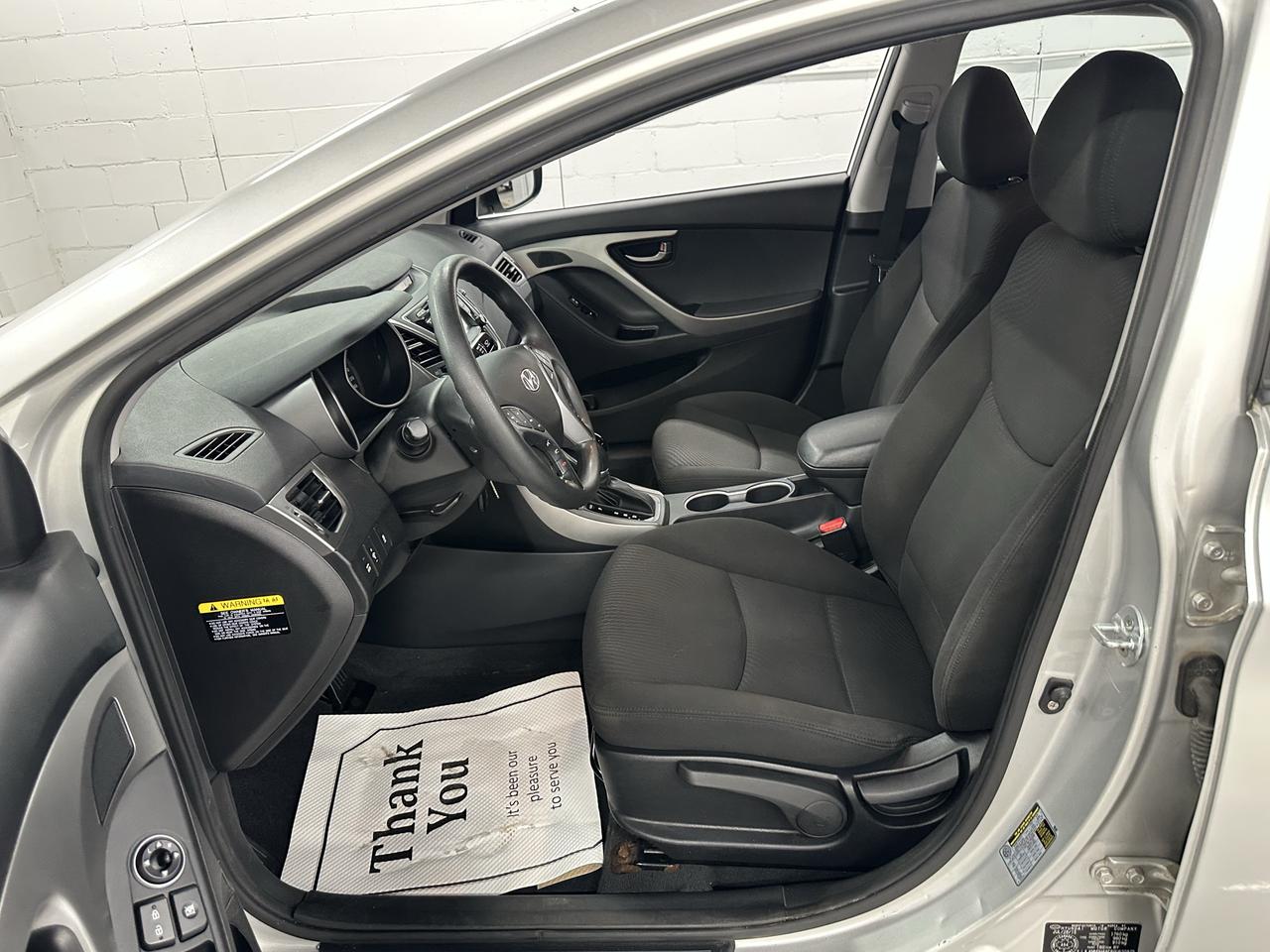2016 Hyundai Elantra 4dr Sdn Auto Sport Appearance Photo17