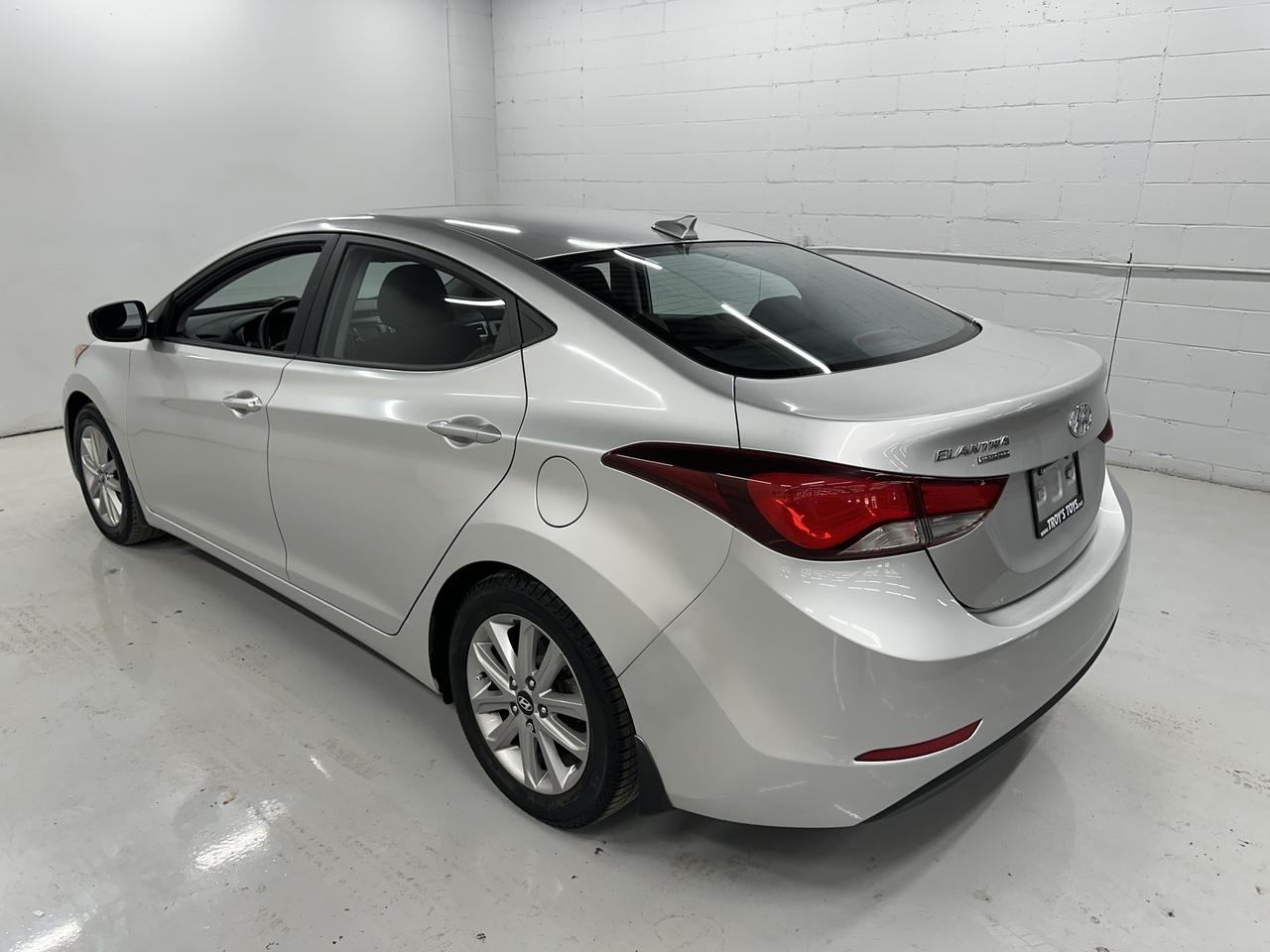 2016 Hyundai Elantra 4dr Sdn Auto Sport Appearance Photo23