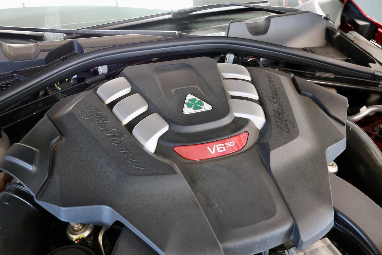2020 Alfa Romeo Giulia Quadrifoglio | 505 HP | TWIN-TURBO V6 |  LOW KM Photo