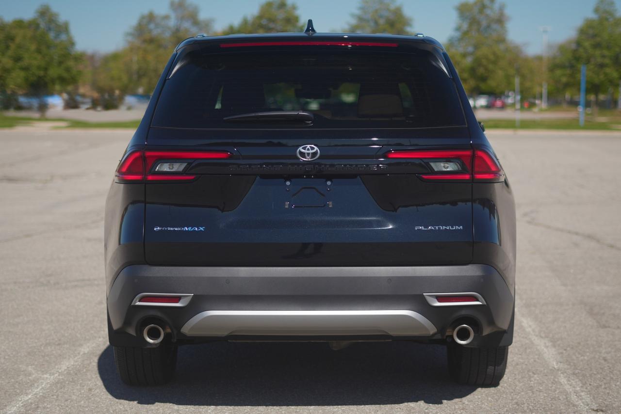 2025 Toyota Grand Highlander Hybrid  Photo