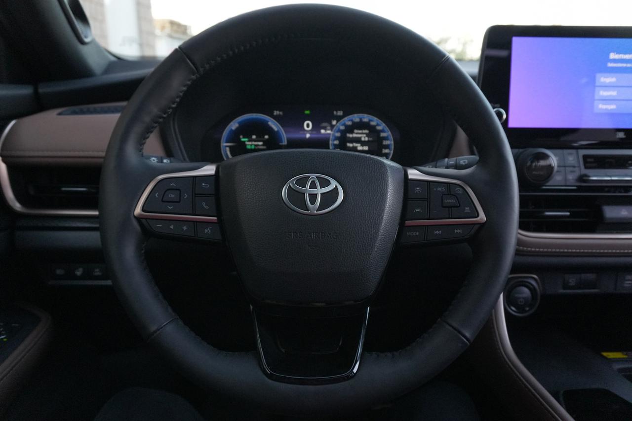 2025 Toyota Grand Highlander Hybrid  Photo