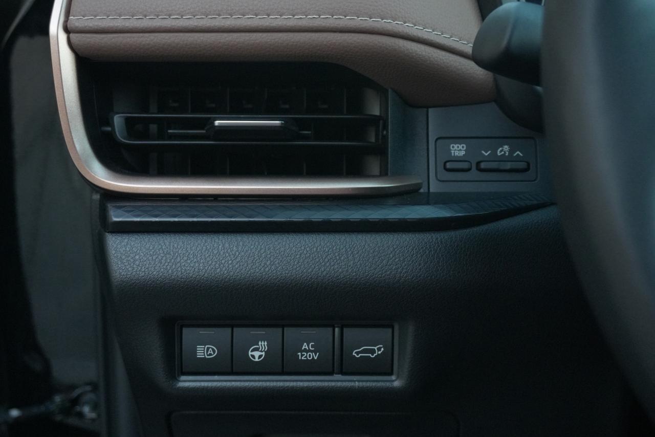 2025 Toyota Grand Highlander Hybrid  Photo