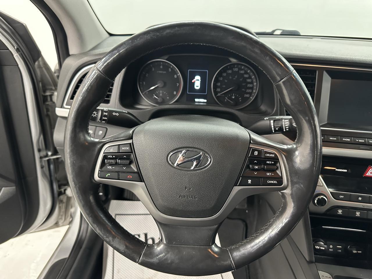 2018 Hyundai Elantra GLS Auto Photo33