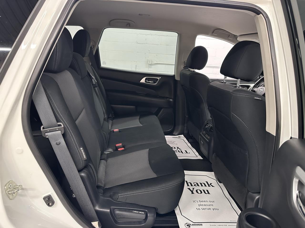 2019 Nissan Pathfinder SV Tech Photo31
