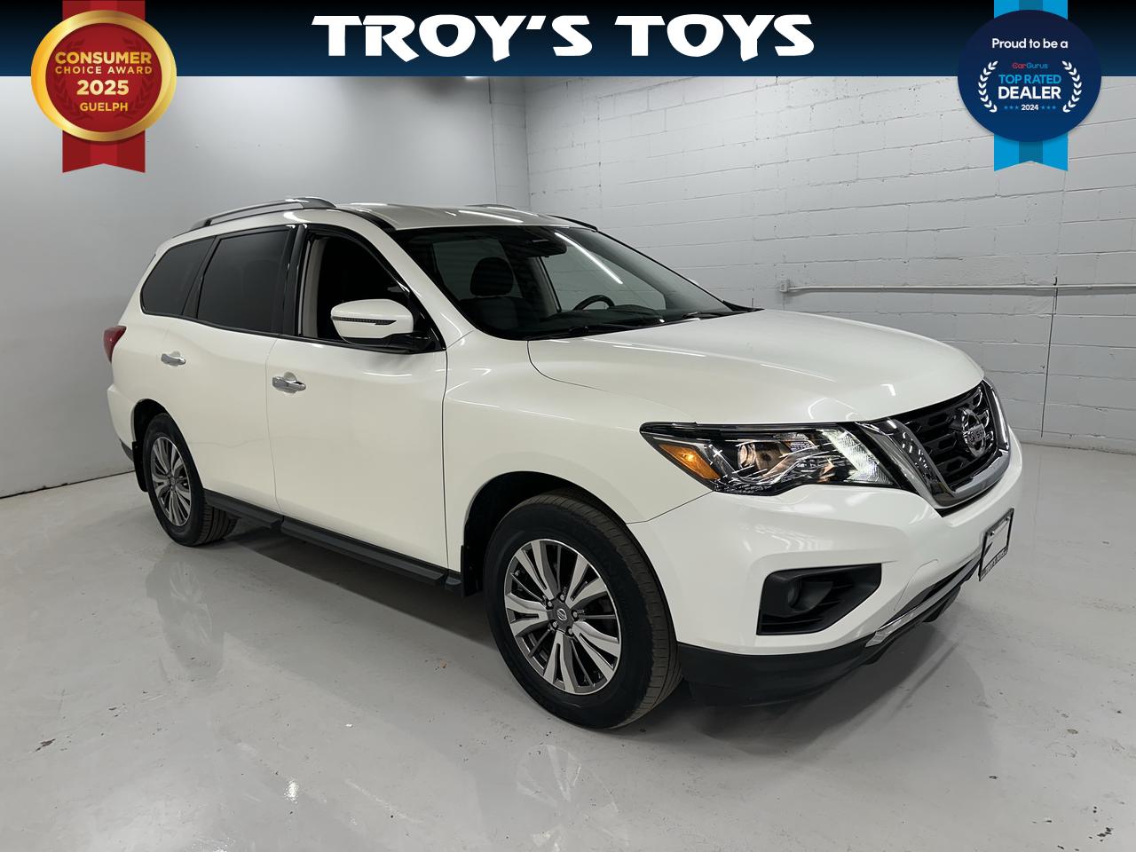 White 2019 Nissan Pathfinder SUV / Crossover Four-Wheel Drive Continuously Variable Transmission