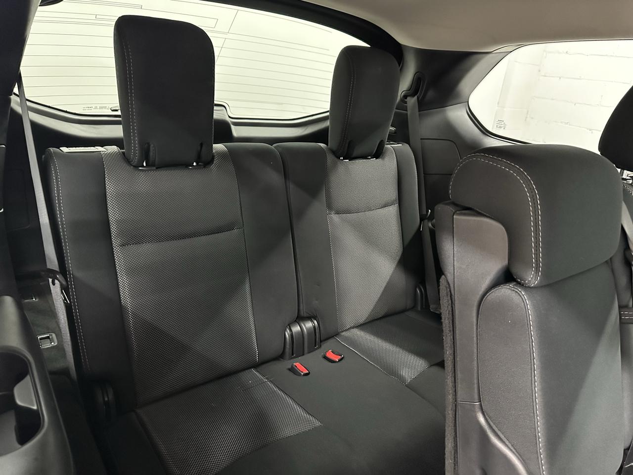 2019 Nissan Pathfinder SV Tech Photo