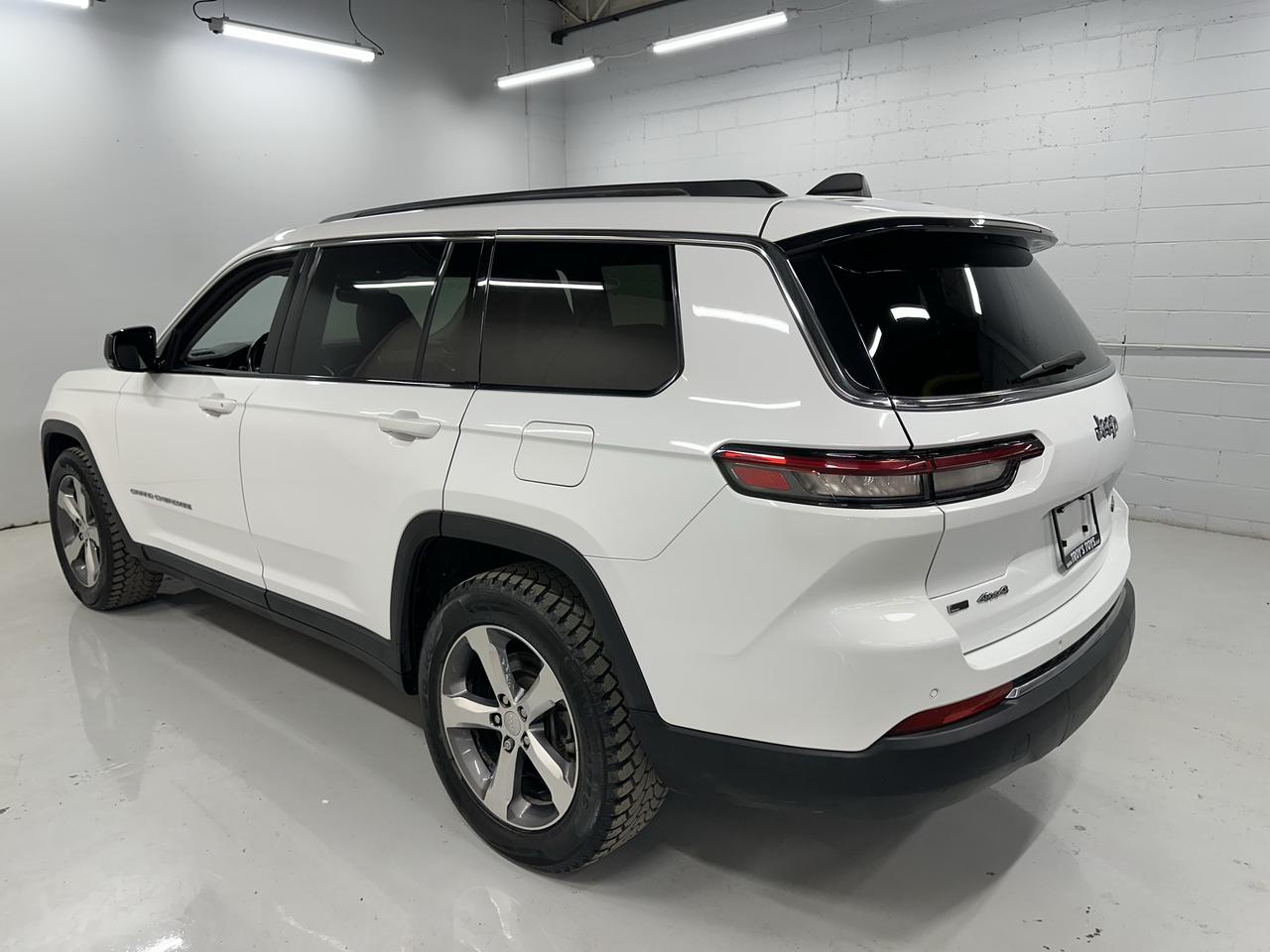 2021 Jeep Grand Cherokee L Limited 4x4 Photo