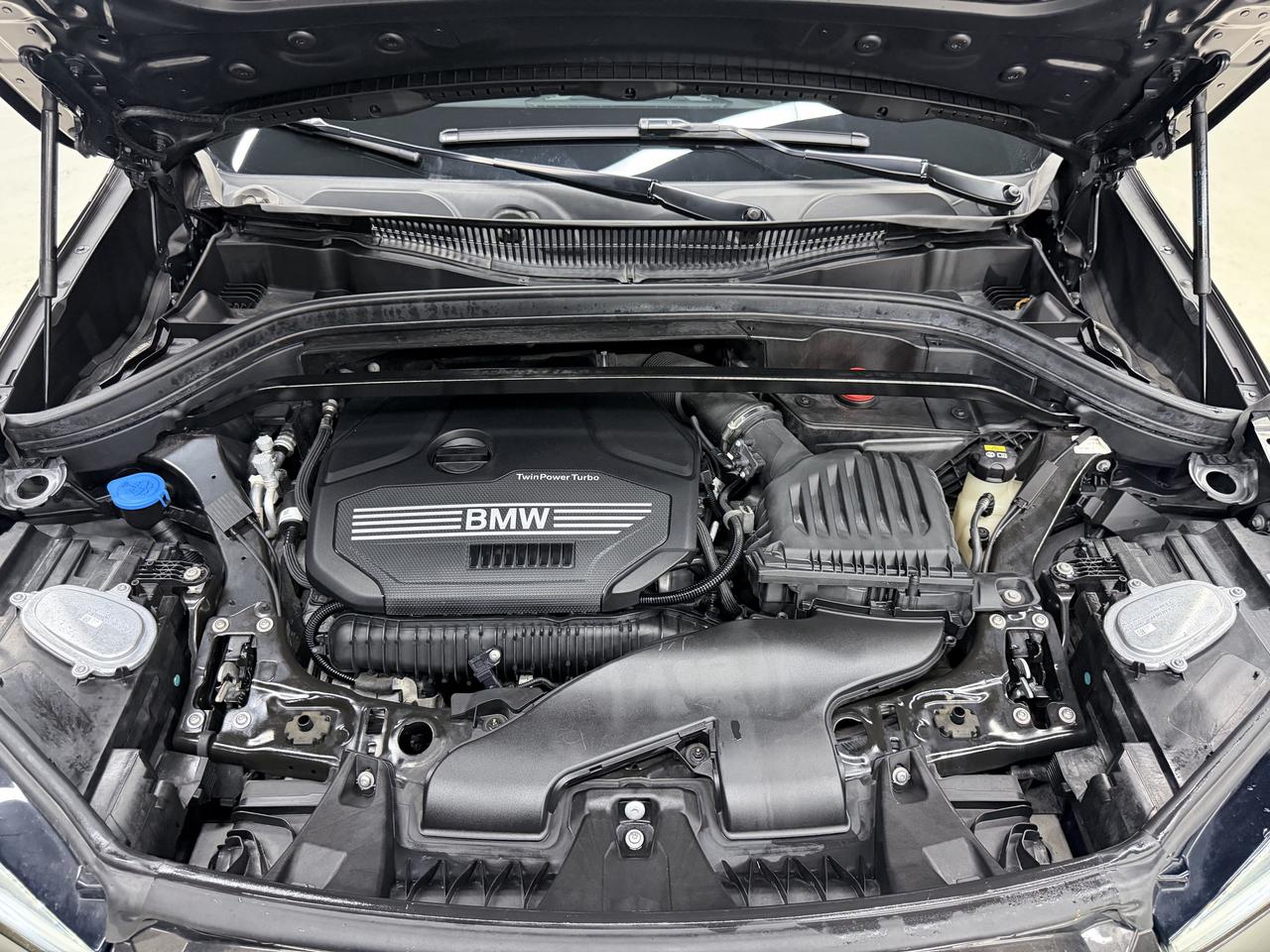 2020 BMW X1 XDRIVE28I|NAV|BACKUP|FCW|HUD|CARPLAY|PANO| Photo