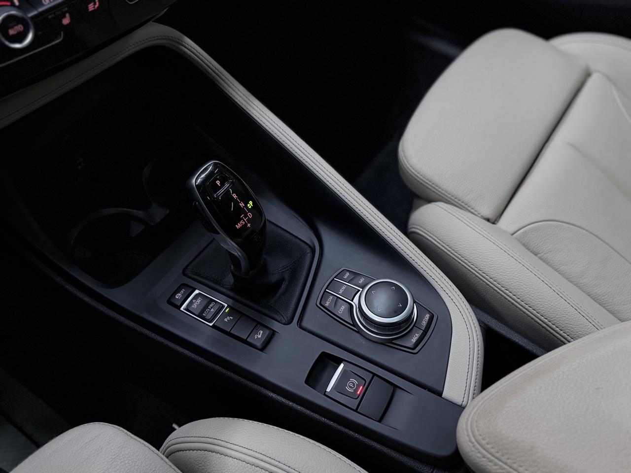 2020 BMW X1 XDRIVE28I|NAV|BACKUP|FCW|HUD|CARPLAY|PANO| Photo