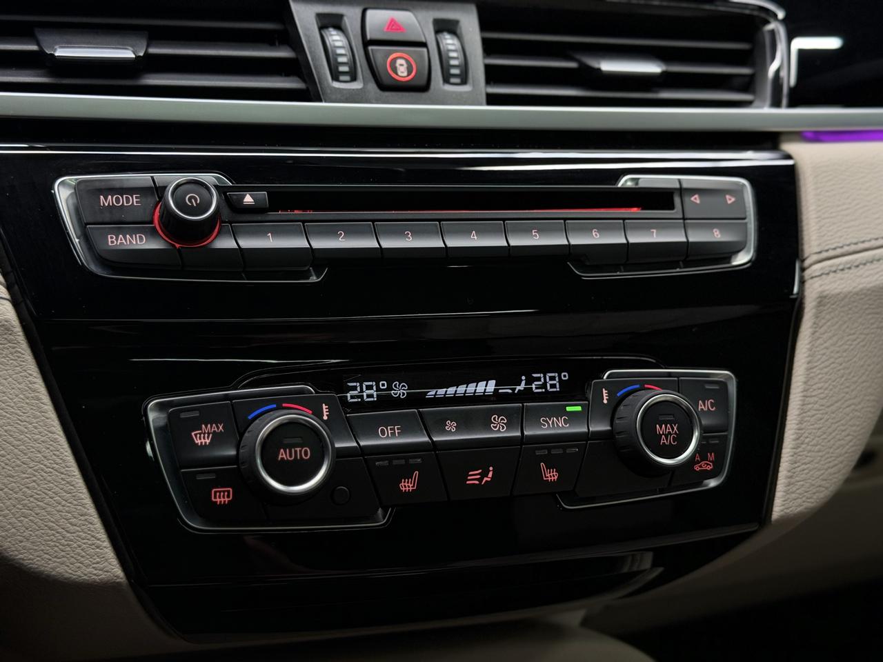 2020 BMW X1 XDRIVE28I|NAV|BACKUP|FCW|HUD|CARPLAY|PANO| Photo