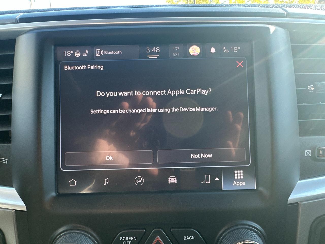 2023 RAM 1500 Classic SLT Crew 4x4 HEMI HTD-Cloth 6-Pass Bluetooth XM Photo