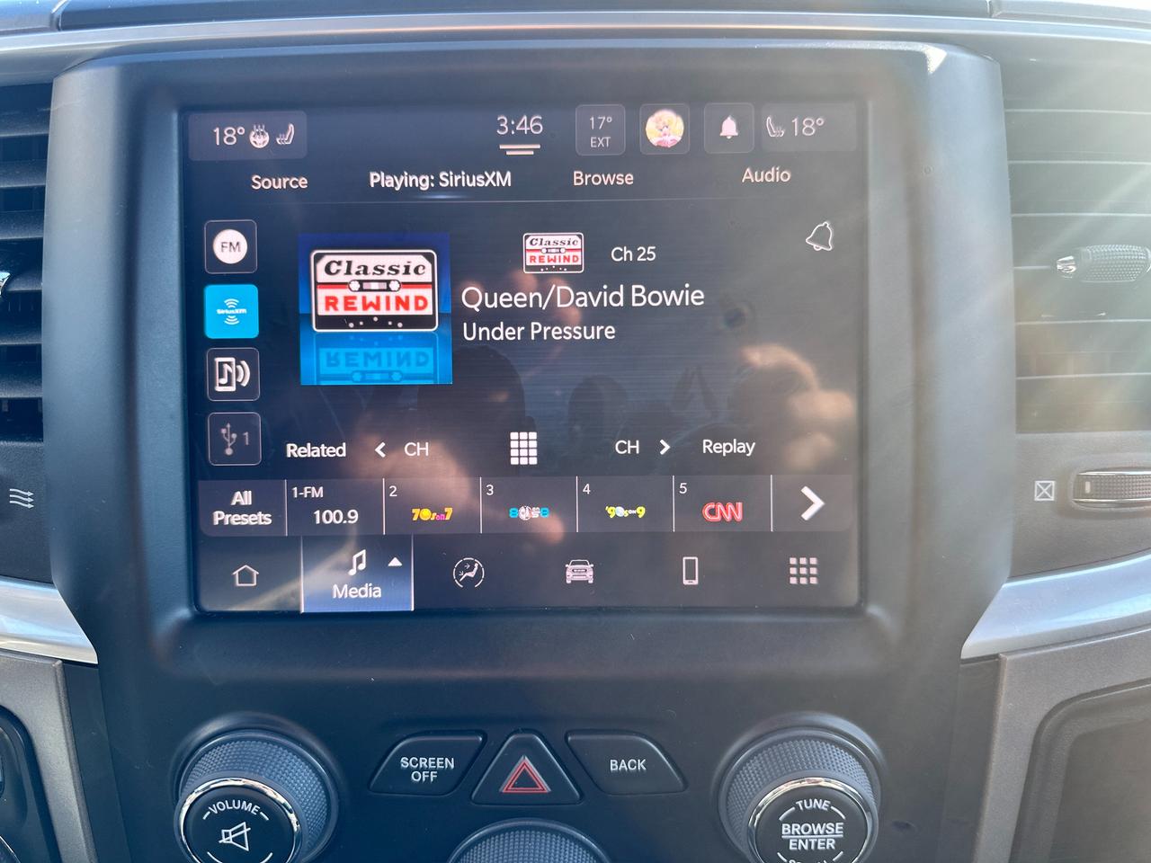 2023 RAM 1500 Classic SLT Crew 4x4 HEMI HTD-Cloth 6-Pass Bluetooth XM Photo