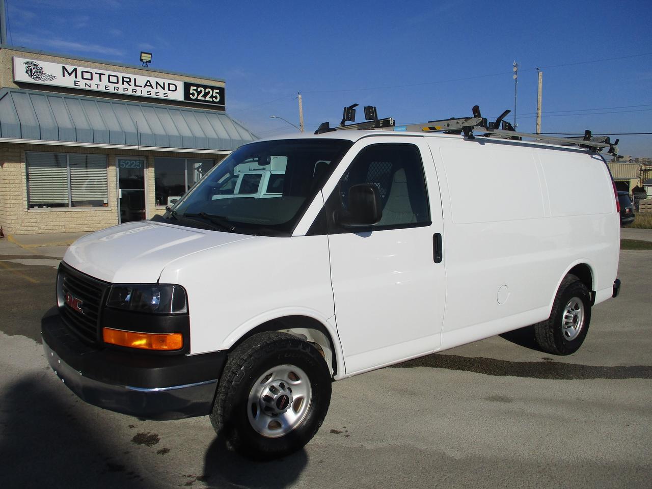 2020 GMC Savana Cargo Van RWD 2500 135" - Photo #1