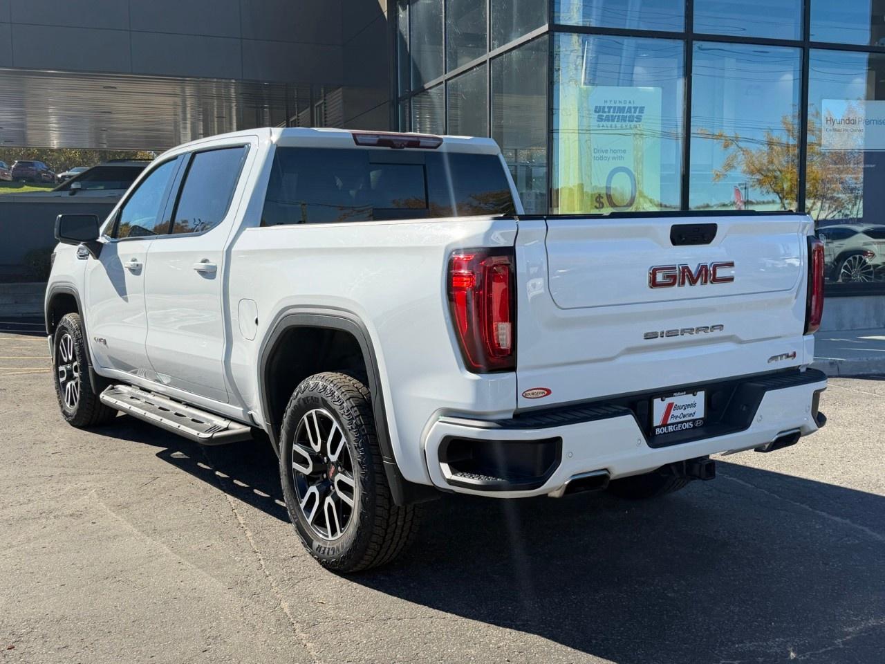 2023 GMC Sierra 1500 Crew Cab Short Box 4-Wheel Drive AT4 Photo