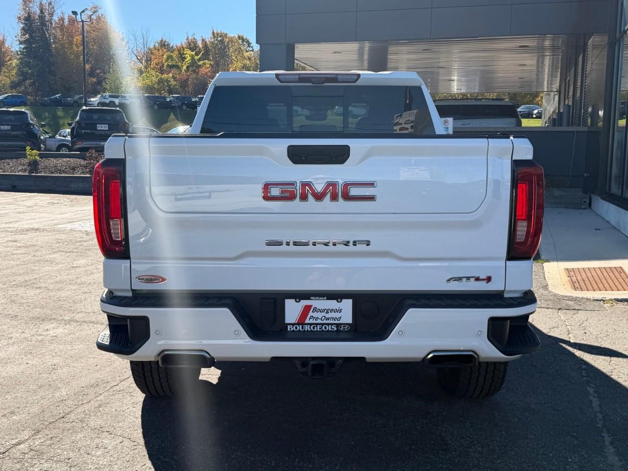 2023 GMC Sierra 1500 Crew Cab Short Box 4-Wheel Drive AT4 Photo