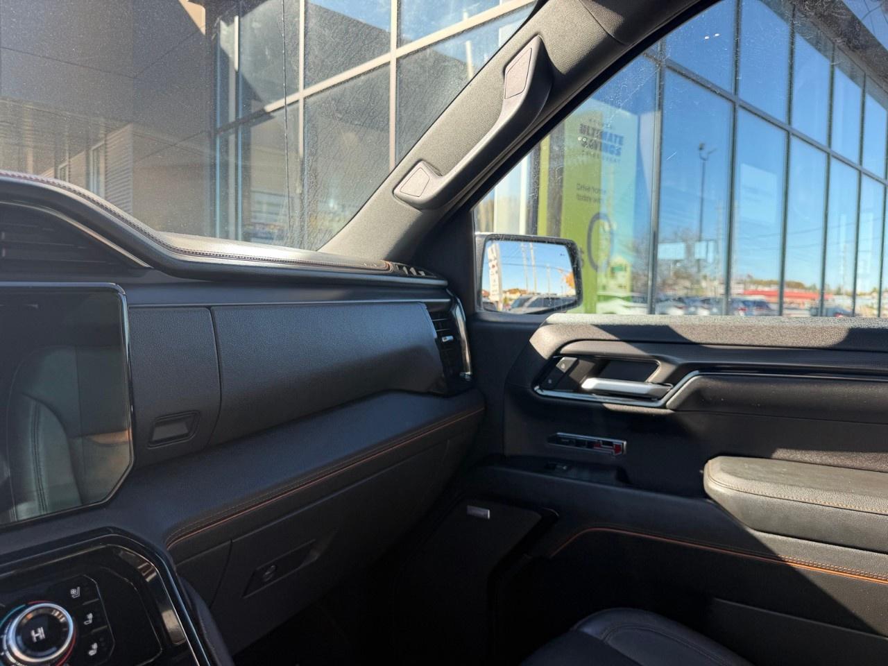 2023 GMC Sierra 1500 Crew Cab Short Box 4-Wheel Drive AT4 Photo