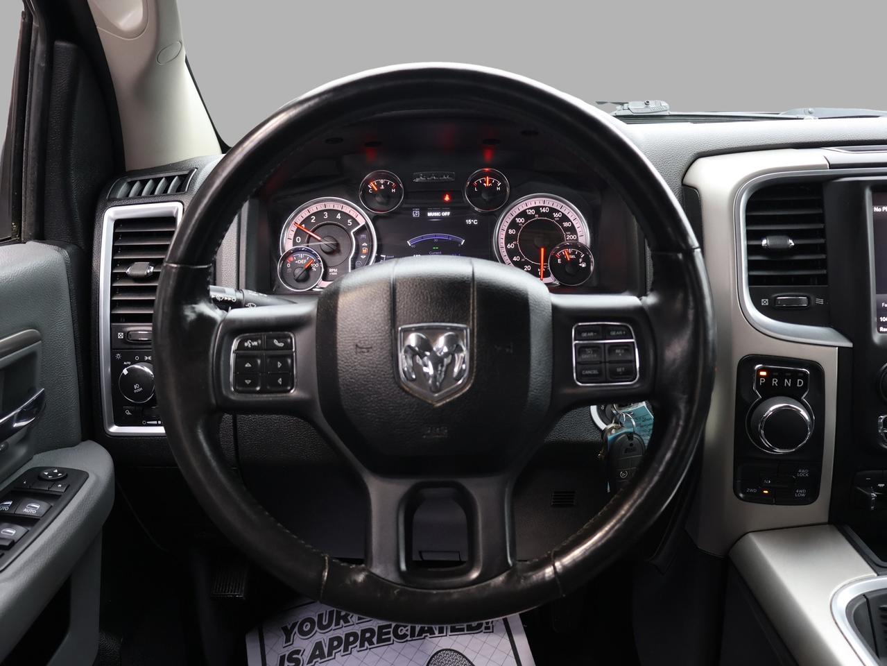 2018 RAM 1500 DIESEL TURBO OUTDOORSMAN 4WD CREW *ACCIDENT FREE*1 OWNER*DODGE MAINTAIN* CAMERA BLUETOOTH HEATED SEATS CRUISE ALLOYS Photo
