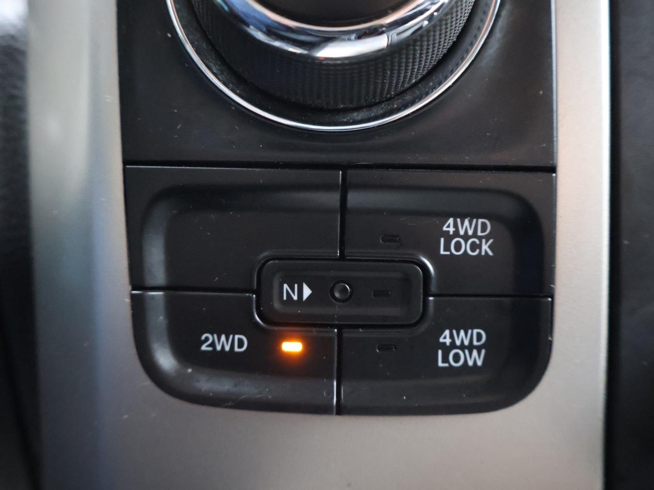 2018 RAM 1500 DIESEL TURBO OUTDOORSMAN 4WD CREW *ACCIDENT FREE*1 OWNER*DODGE MAINTAIN* CAMERA BLUETOOTH HEATED SEATS CRUISE ALLOYS Photo