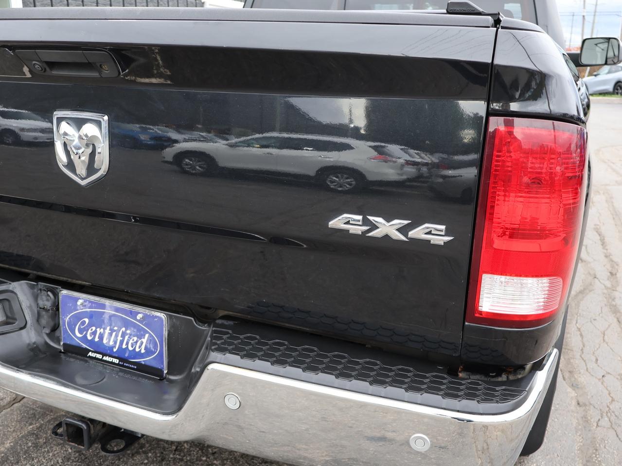 2018 RAM 1500 DIESEL TURBO OUTDOORSMAN 4WD CREW *ACCIDENT FREE*1 OWNER*DODGE MAINTAIN* CAMERA BLUETOOTH HEATED SEATS CRUISE ALLOYS Photo