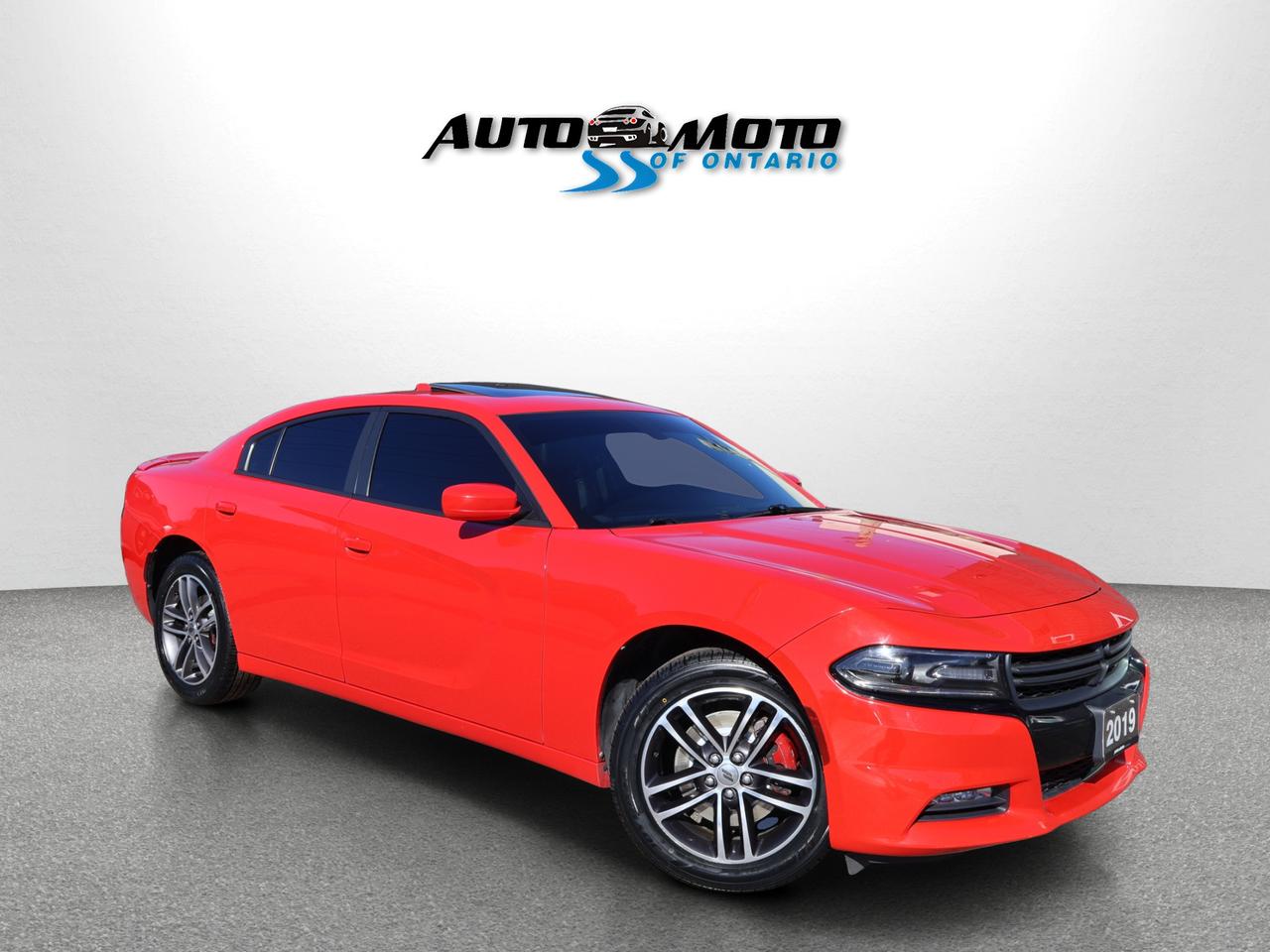 2019 Dodge Charger SXT AWD CAMERA NAV BLUETOOTH LEATHER HEATED SEATS SUNROOF CRUISE ALLOYS Photo