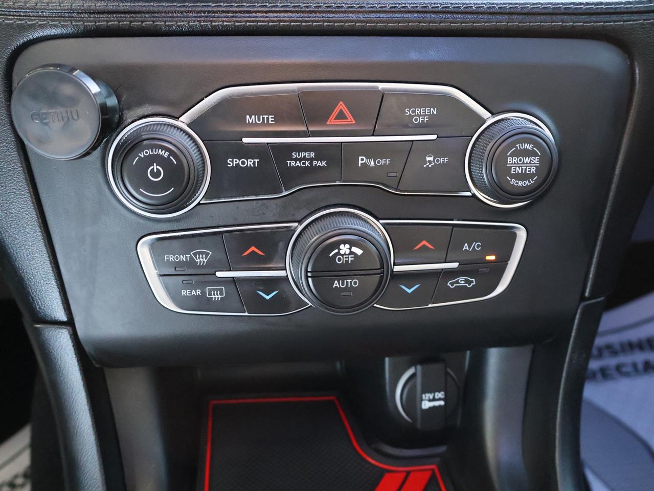 2019 Dodge Charger SXT AWD CAMERA NAV BLUETOOTH LEATHER HEATED SEATS SUNROOF CRUISE ALLOYS Photo