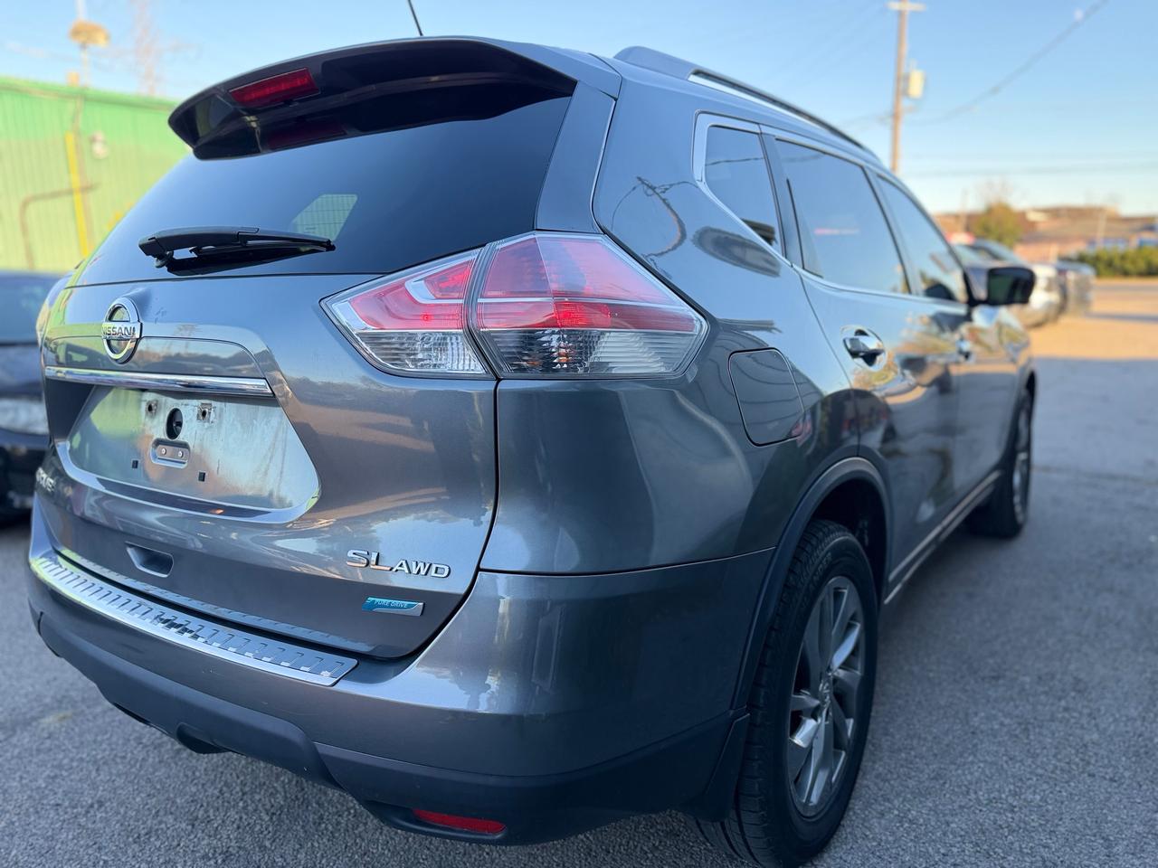 2015 Nissan Rogue S Photo