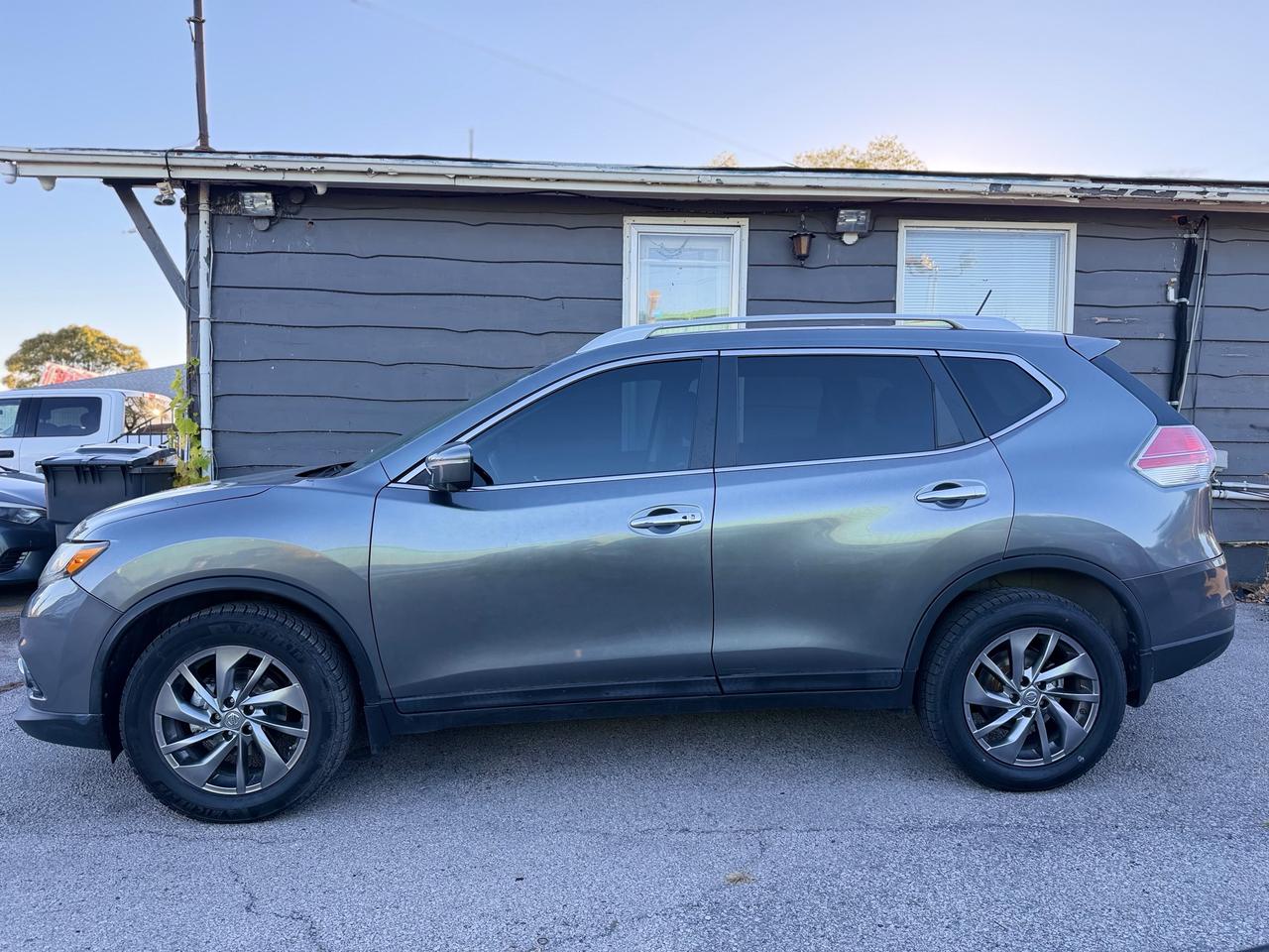 2015 Nissan Rogue S Photo