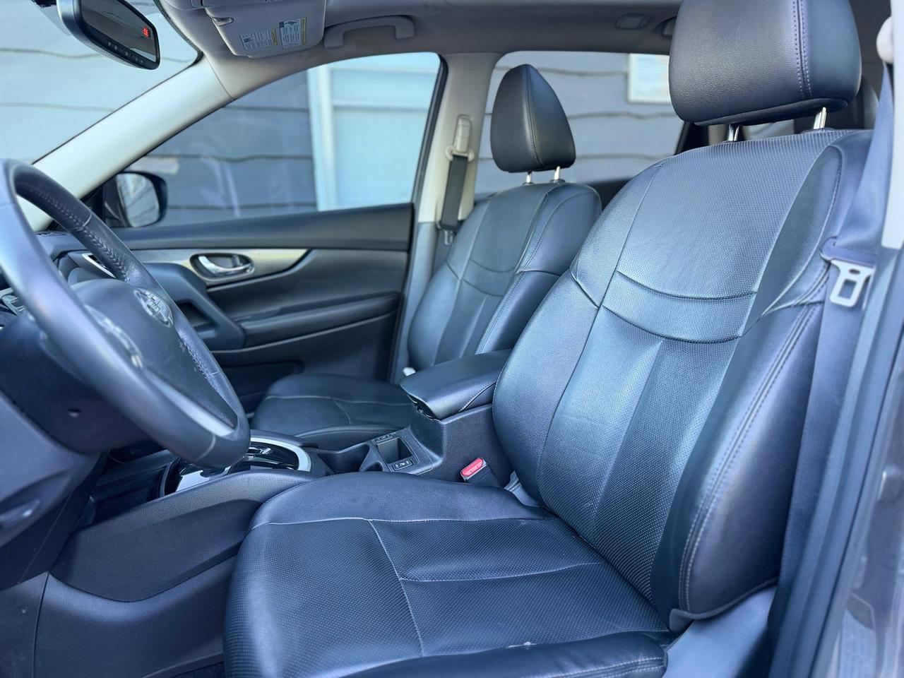2015 Nissan Rogue S Photo