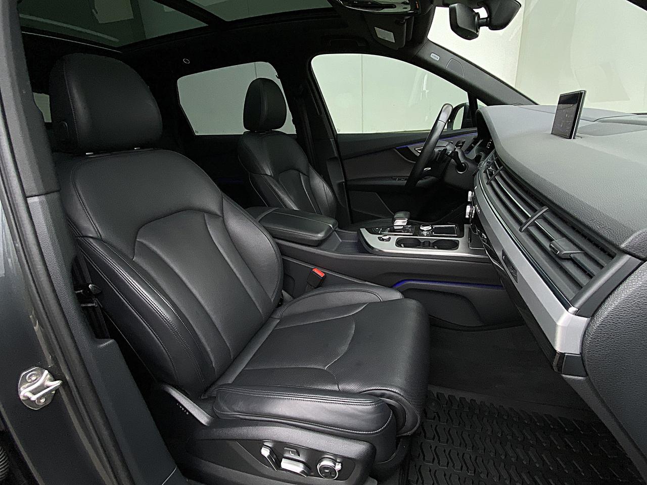 2018 Audi Q7 3.0T-TECHNIK-S LINE SPORT-BLACK OPTICS-HUD-360 CAM Photo