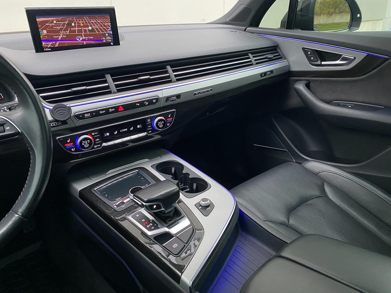 2018 Audi Q7 3.0T-TECHNIK-S LINE SPORT-BLACK OPTICS-HUD-360 CAM Photo