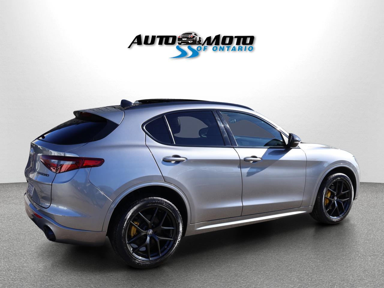2020 Alfa Romeo Stelvio TI *ACCIDENT FREE*ALFA ROMEO MAINTAIN*2ND WIMTER* CAMERA NAV BLUETOOTH LEATHER HEATED SEATS PANO ROOF CRUISE ALLOYS Photo