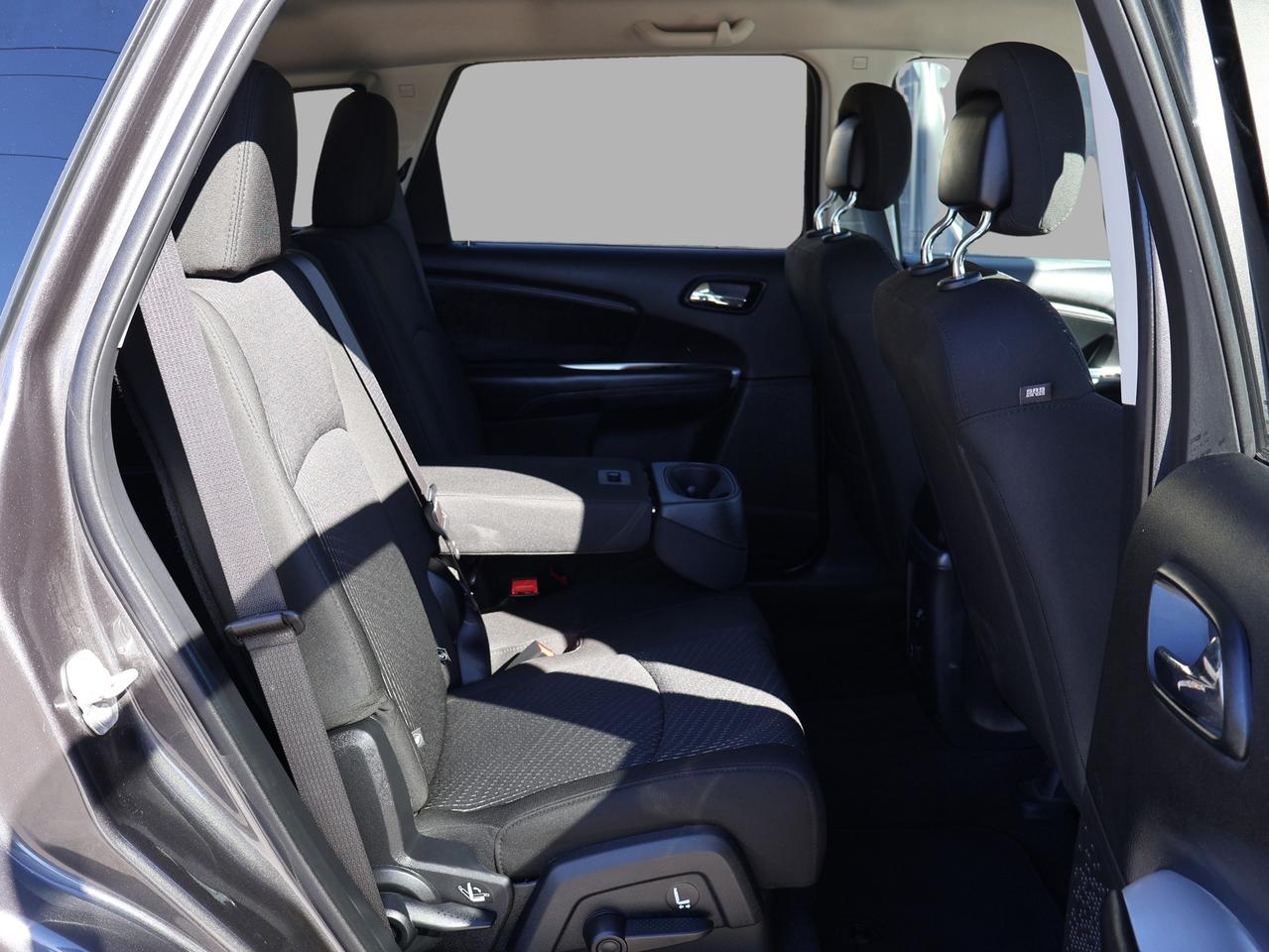 2019 Dodge Journey SXT V6 *ACCIDENT FREE*SERVICE HISTORY* CAMERA BLUETOOTH CRUISE ALLOYS Photo