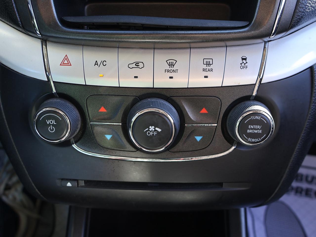 2019 Dodge Journey SXT V6 *ACCIDENT FREE*SERVICE HISTORY* CAMERA BLUETOOTH CRUISE ALLOYS Photo
