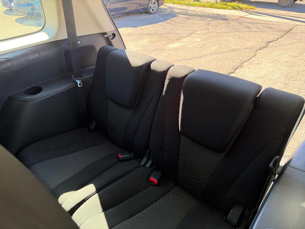 2012 Mazda MAZDA5 GS Photo
