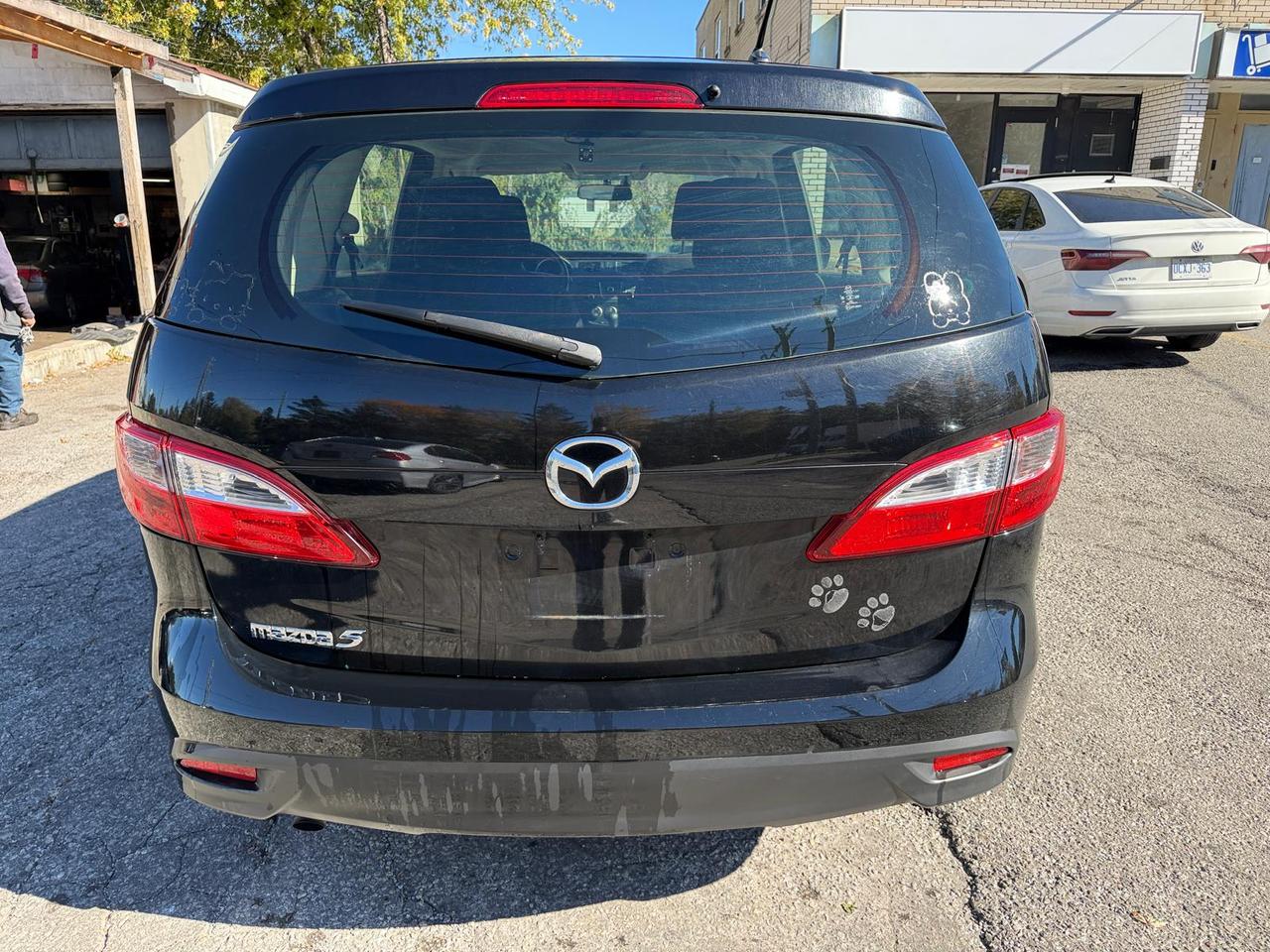 2012 Mazda MAZDA5 GS Photo