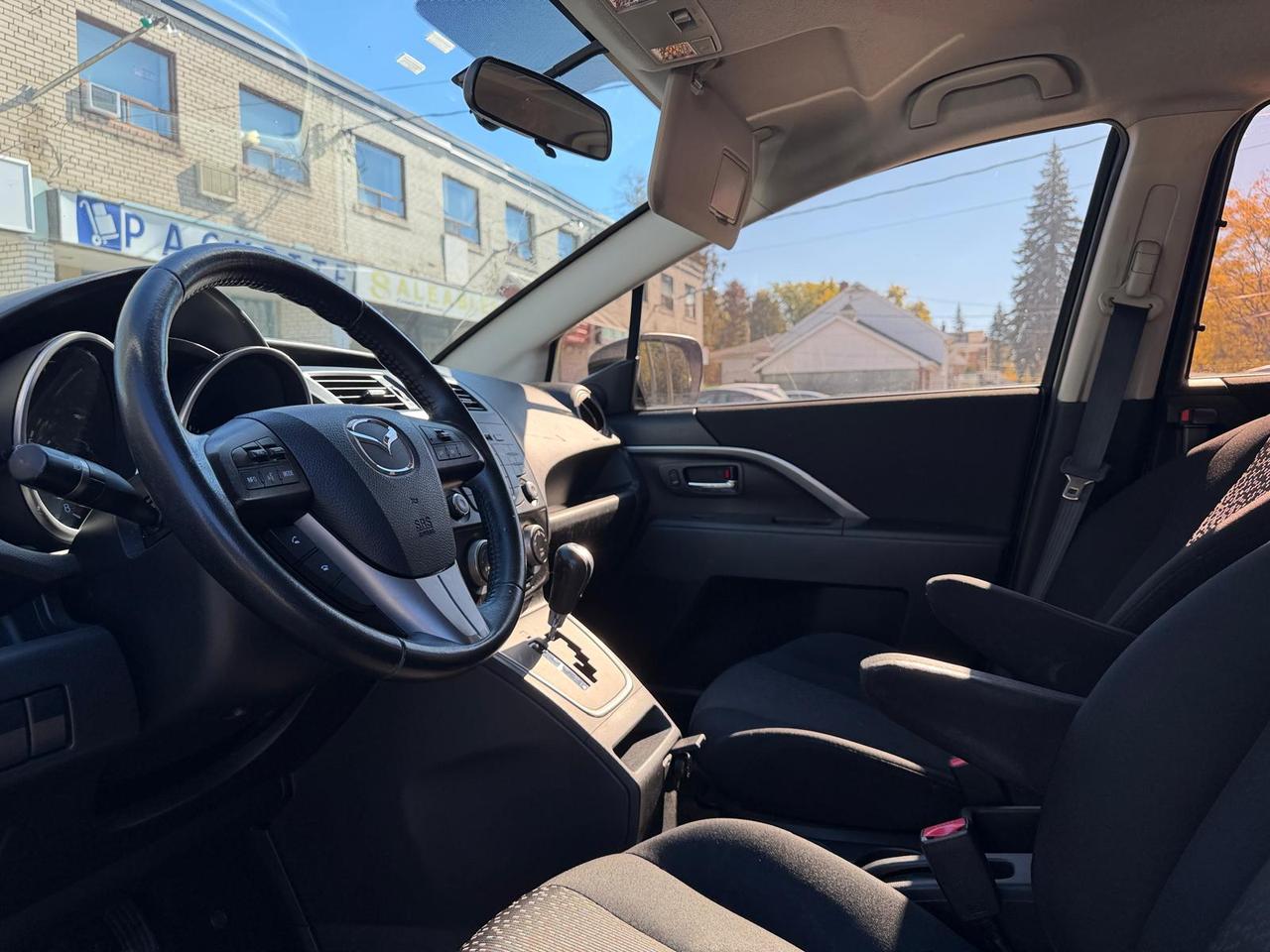 2012 Mazda MAZDA5 GT Photo