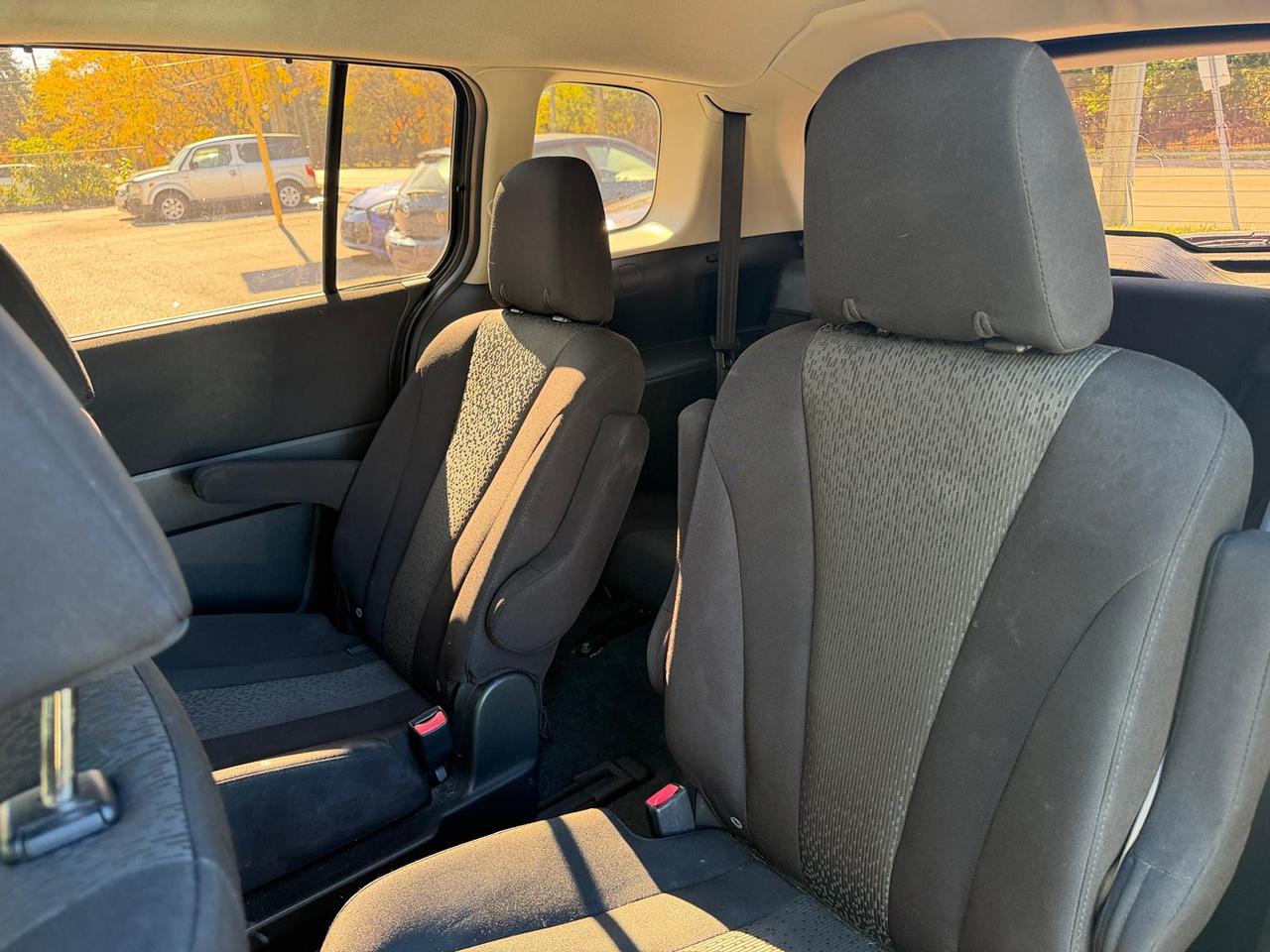 2012 Mazda MAZDA5 GT Photo