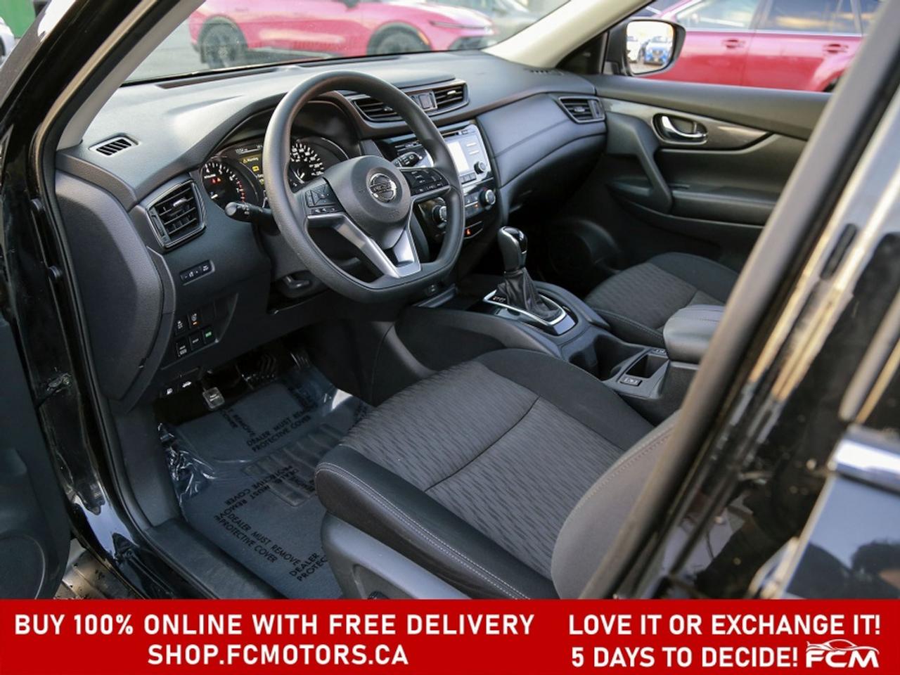 2017 Nissan Rogue SV AWD | FULLY CERTIFIED WITH WARRANTY Photo