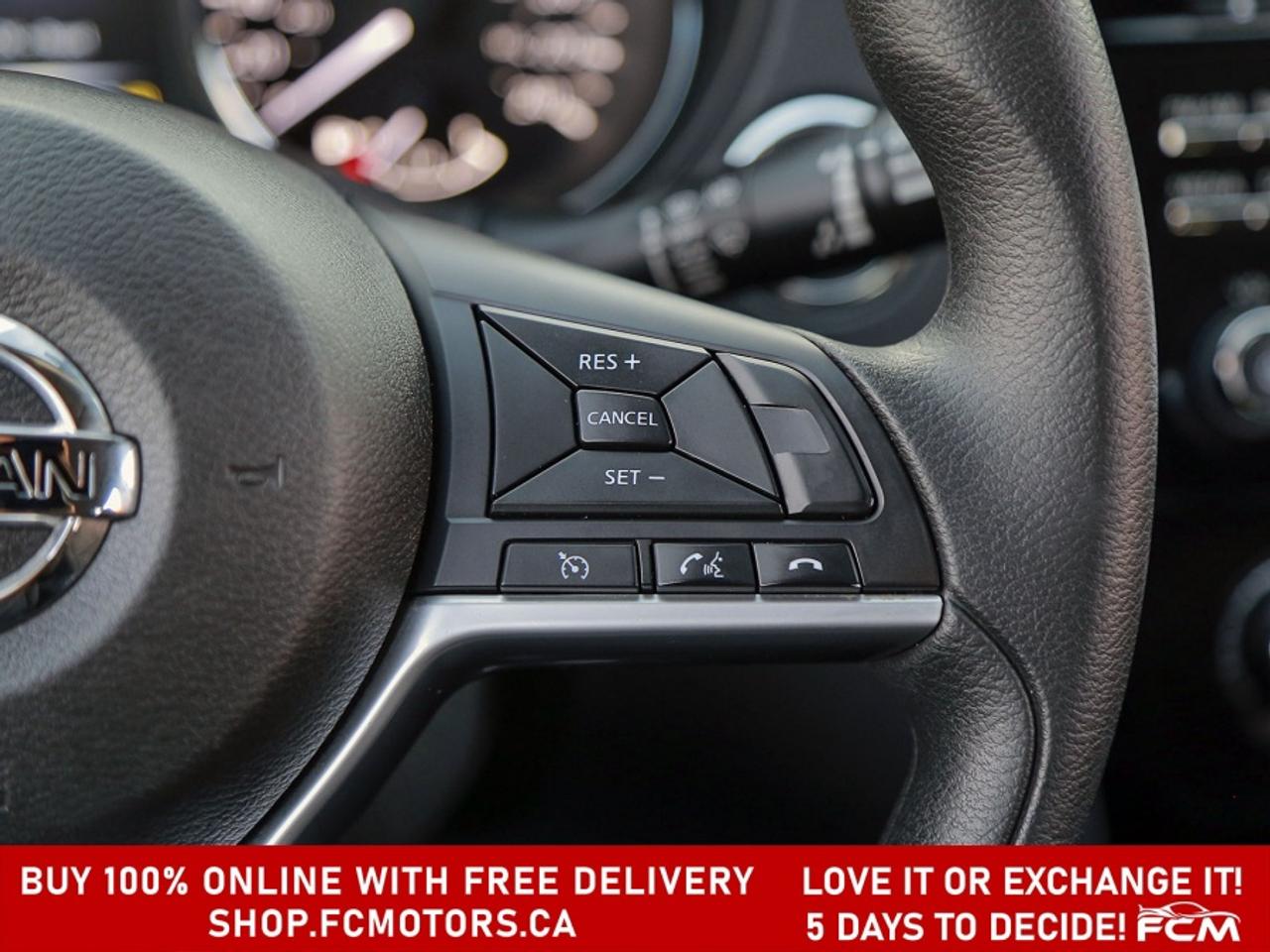 2017 Nissan Rogue SV AWD | FULLY CERTIFIED WITH WARRANTY Photo