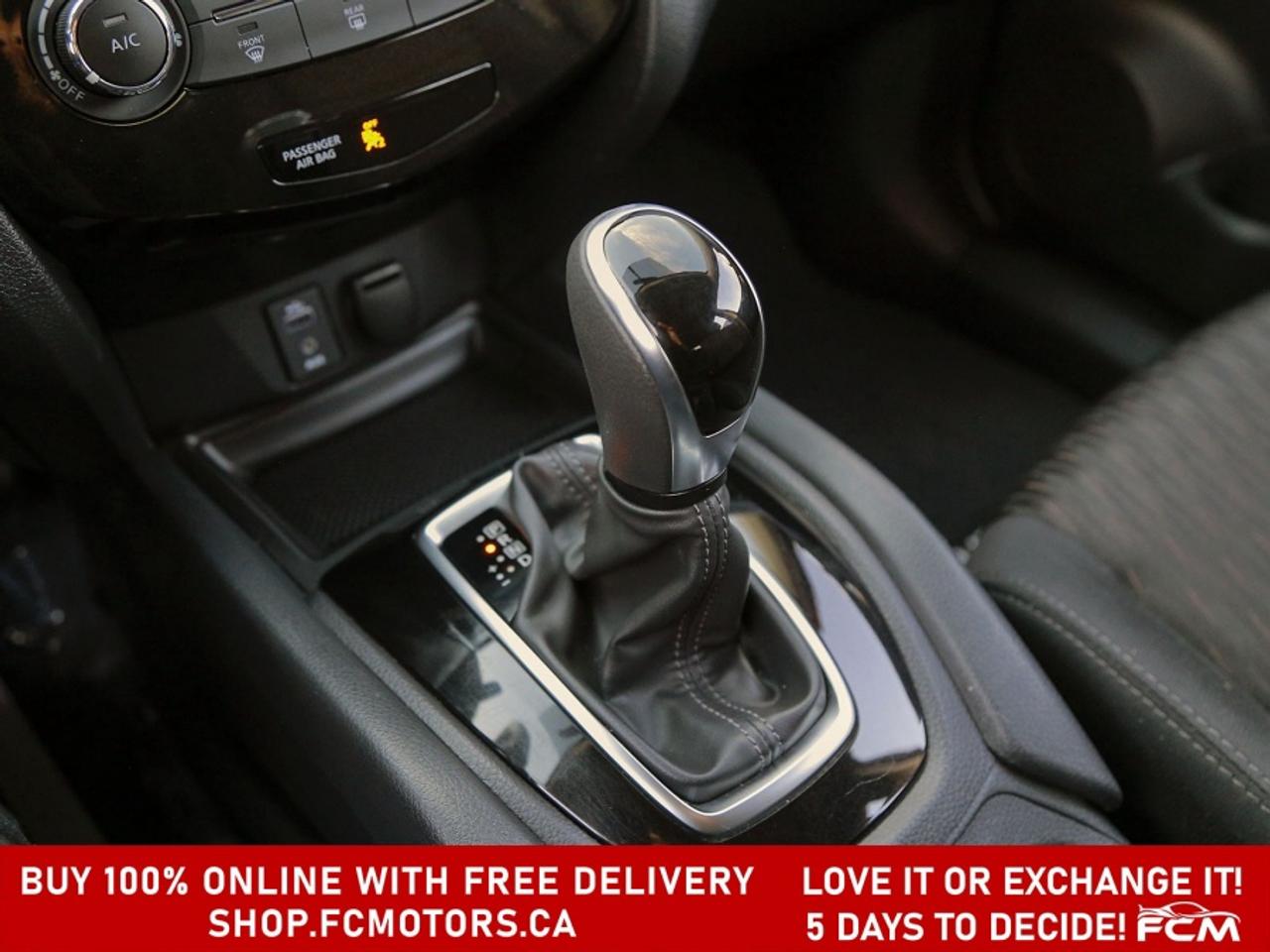 2017 Nissan Rogue SV AWD | FULLY CERTIFIED WITH WARRANTY Photo
