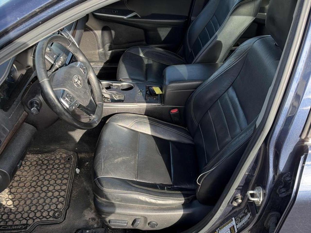 2015 Toyota Camry XLE | FULLY CERTIFIED WITH WARRANTY Photo