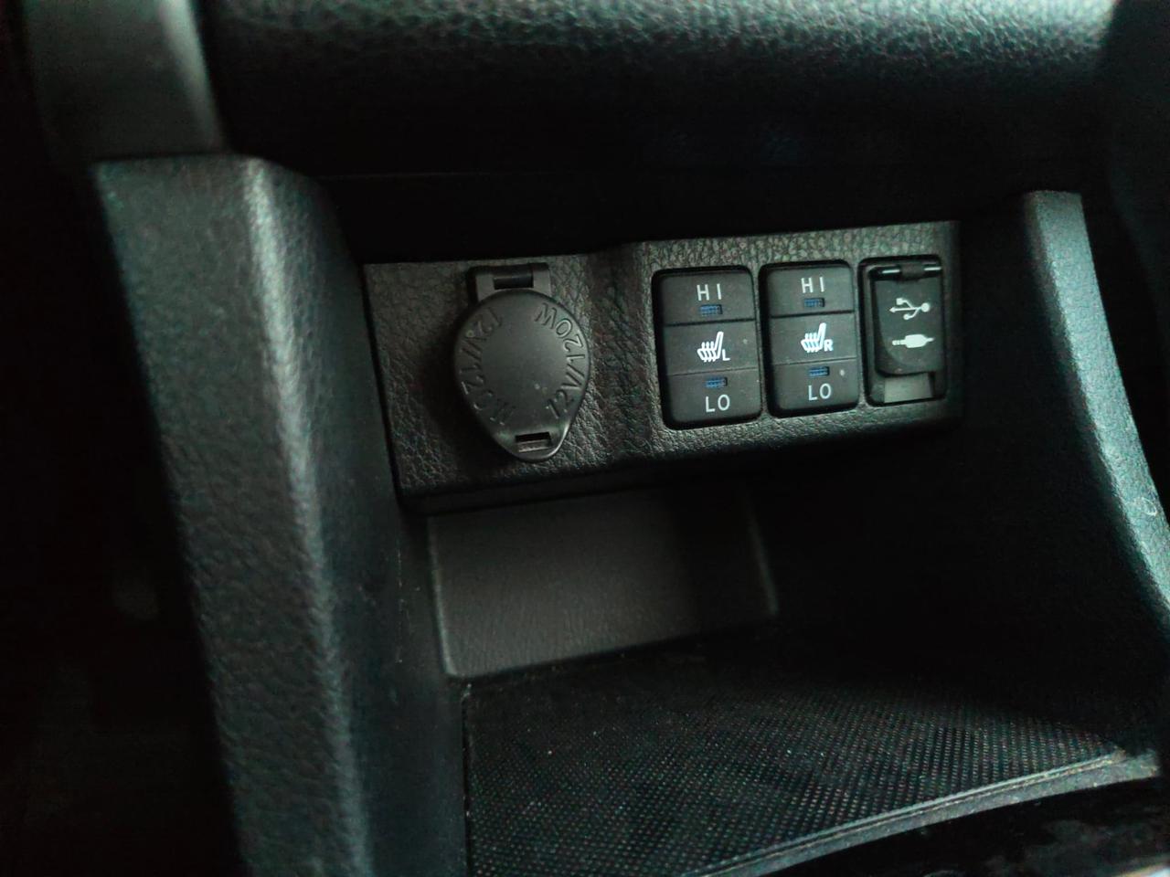 2017 Toyota Corolla LE - Photo #15