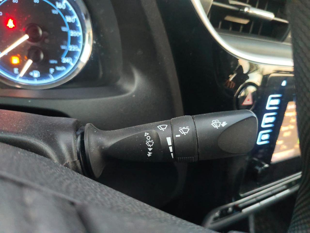 2017 Toyota Corolla LE - Photo #20